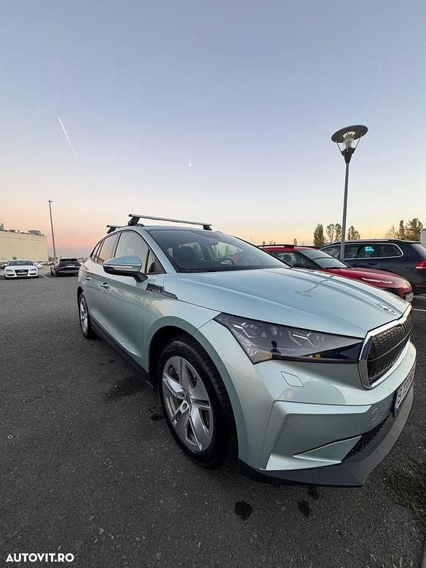 Second-hand Skoda Enyaq iV 132 kW (180 CP) 2021 Culoarealbastru SUV