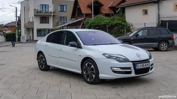 Utilizat 2015 Renault Laguna III Bose Edition Berlinǎ | 5.199 EUR (Preț OK) - Imagine 1/4