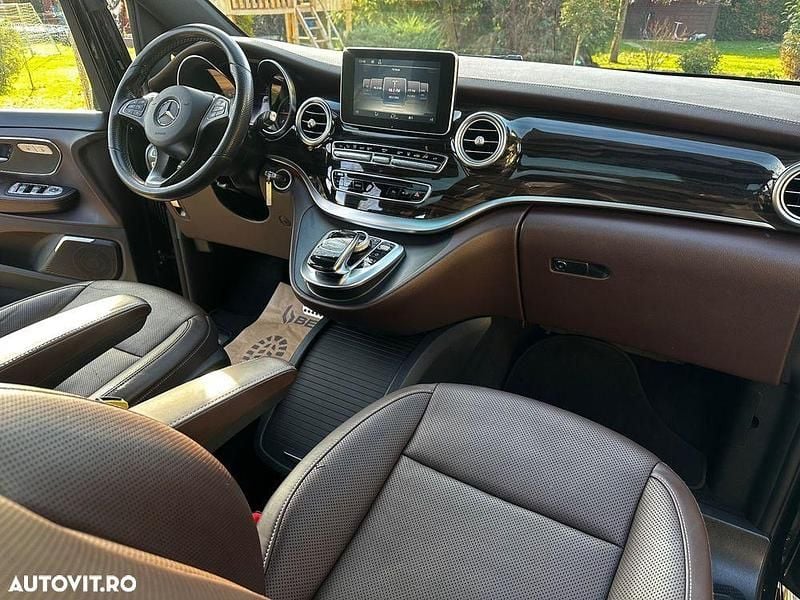 Second-hand Mercedes V250 Edition 190 CP (139 kW) 2019 Culoarenegru Monovolum