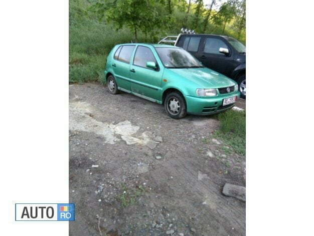 Verde Utilizat 1995 VW Polo Hatchback | 550 EUR - Imagine 1/4