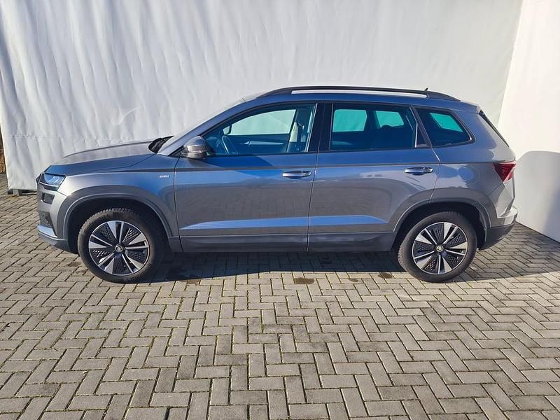 Second-hand Skoda Karoq Ambition 150 CP (110 kW) 2022 Gri deschis  metalic SUV