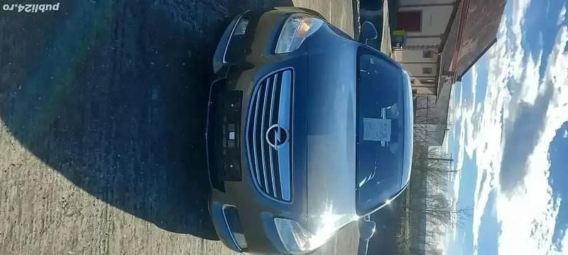 Utilizat 2011 Opel Insignia Hatchback | 3.400 EUR - Imagine 1/4