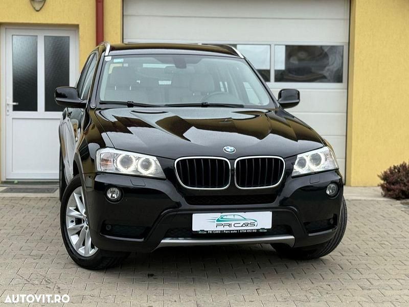 Culoarenegru Utilizat 2013 BMW X3 Comfort Edition SUV | 12.300 EUR (Preț OK) - Imagine 1/4
