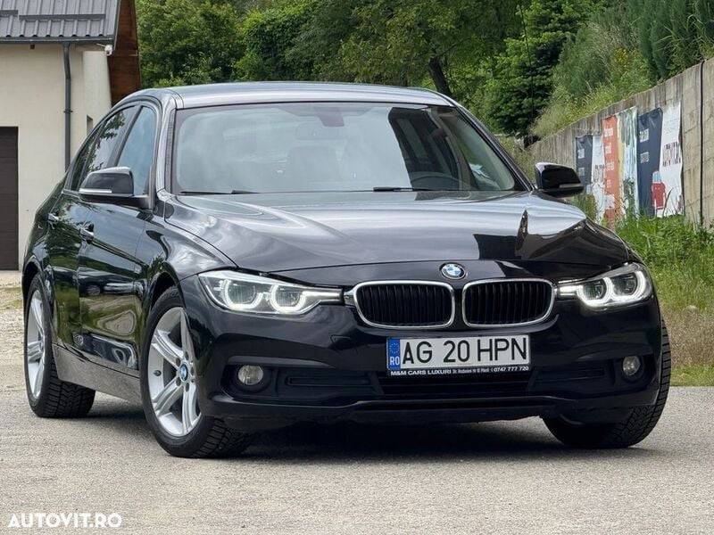 Negru Utilizat 2016 BMW 320 Sport Line Berlinǎ | 13.999 EUR (Preț bun) - Imagine 1/4