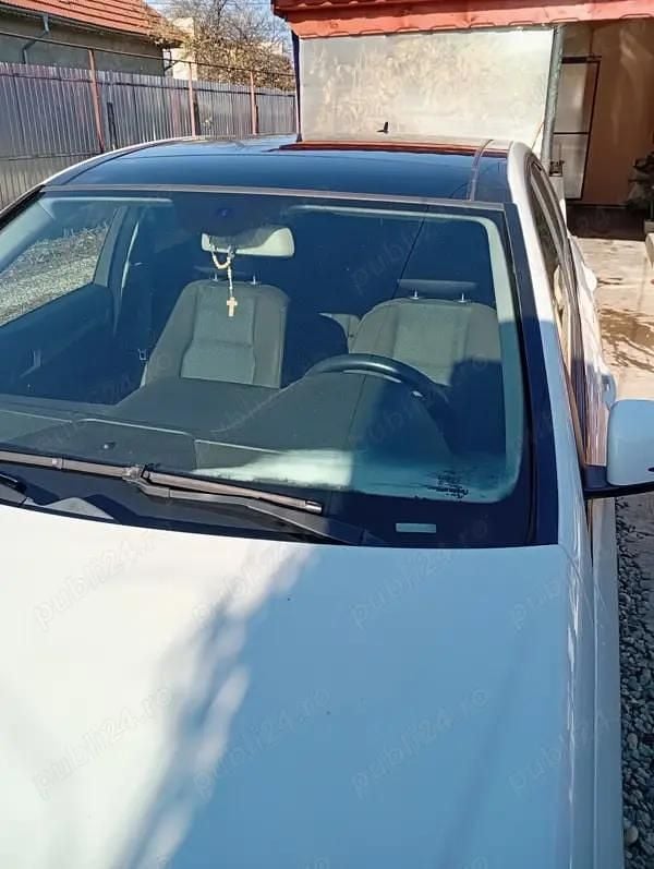 Utilizat 2011 Mercedes C200 Break | 8.200 EUR - Imagine 1/4