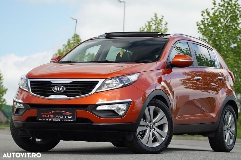 Portocaliu Utilizat 2012 Kia Sportage Premium SUV | 9.999 EUR (Preț OK) - Imagine 1/4