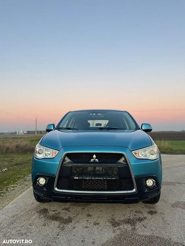 Second-hand Mitsubishi ASX Instyle 150 CP (110 kW) 2011 Culoarealbastru SUV
