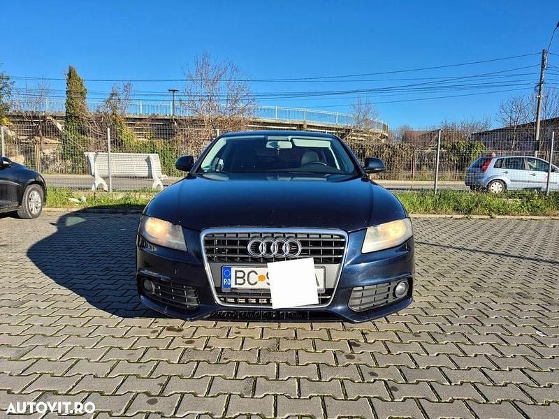 Culoarealbastru Utilizat 2009 Audi A4 Berlinǎ | 4.300 EUR (Preț bun) - Imagine 1/4
