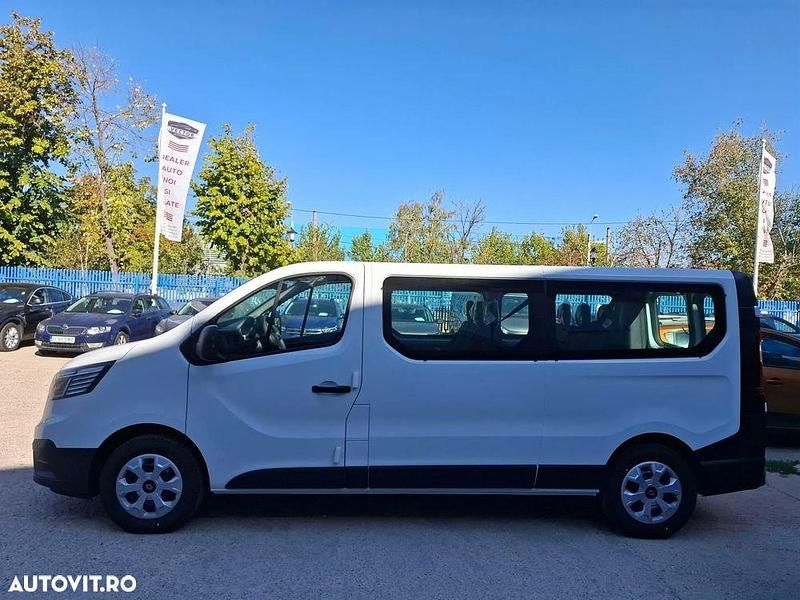 Nouă Renault Trafic Life 110 CP (80 kW) 2025 Culoarealb Monovolum