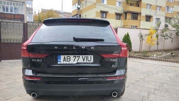 Second-hand 2019 Volvo XC60 SUV | 30.000 EUR (Preț bun) - Imagine 1/4