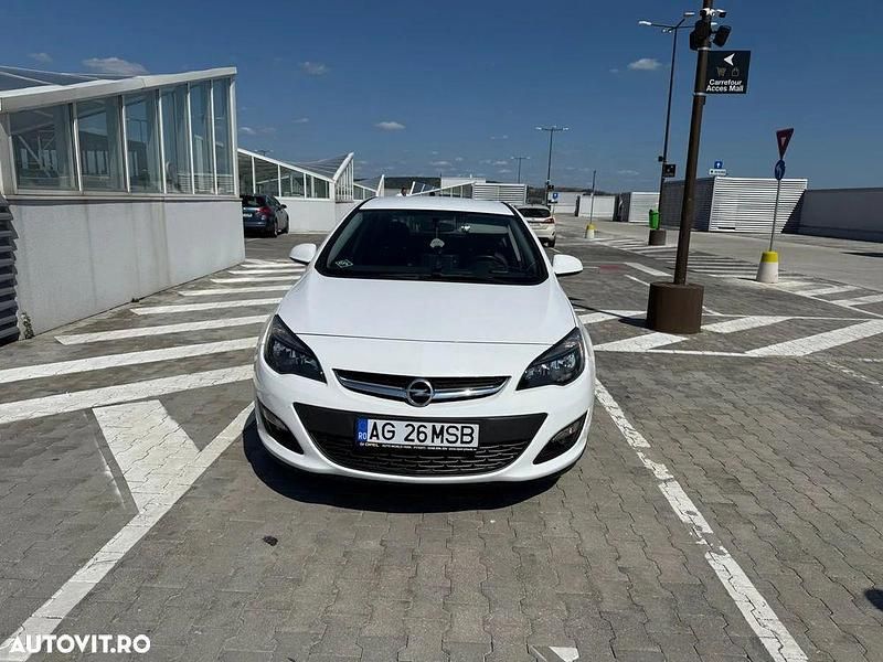 Culoarealb Utilizat 2018 Opel Astra Active Berlinǎ | 8.500 EUR (Preț OK) - Imagine 1/4