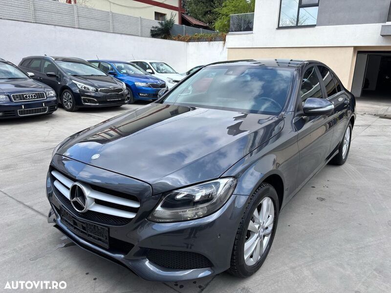 Gri Utilizat 2015 Mercedes C200 Berlinǎ | 14.900 EUR (Preț OK) - Imagine 1/4