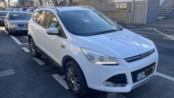 Second-hand Ford Kuga 163 CP (119 kW) 2013 Alb SUV