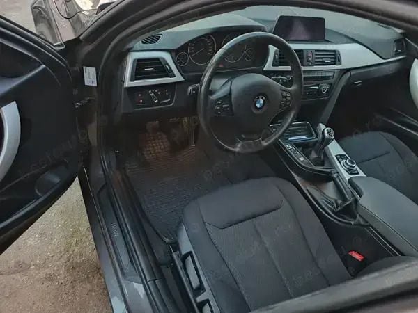 Utilizat 2014 BMW 318 Break | 8.300 EUR (Preț OK) - Imagine 1/4