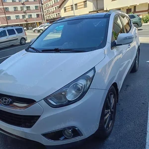 Alb Utilizat 2012 Hyundai ix35 SUV | 7.000 EUR (Preț OK) - Imagine 1/4