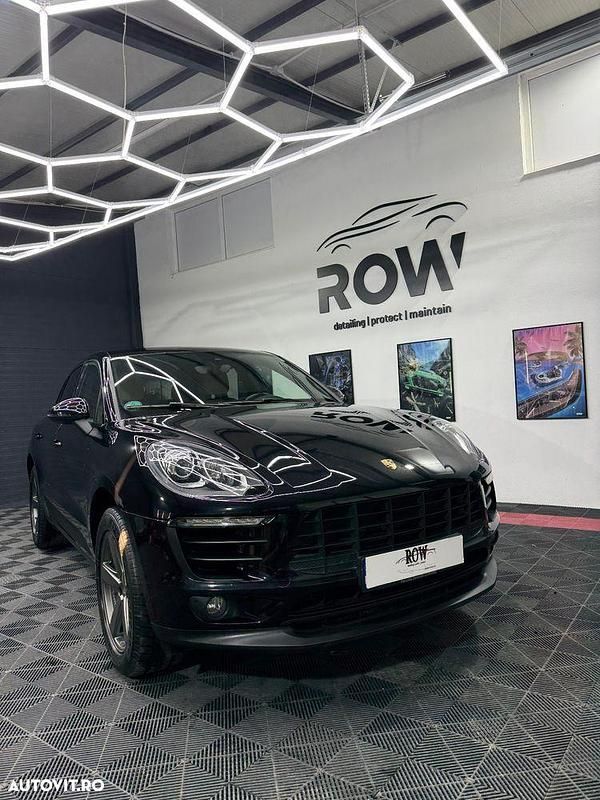 Culoarenegru Second-hand 2018 Porsche Macan SUV | 27.300 EUR (Super Preț) - Imagine 1/4