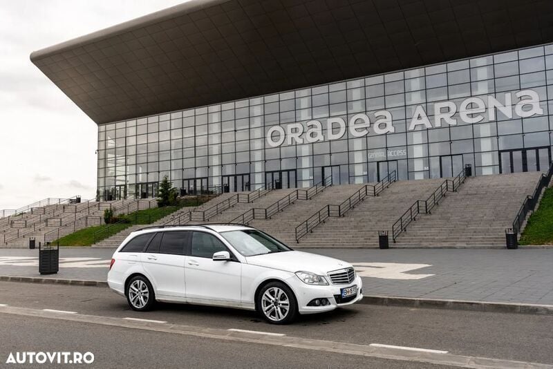 Alb Utilizat 2014 Mercedes C220 Break | 6.990 EUR (Super Preț) - Imagine 1/4
