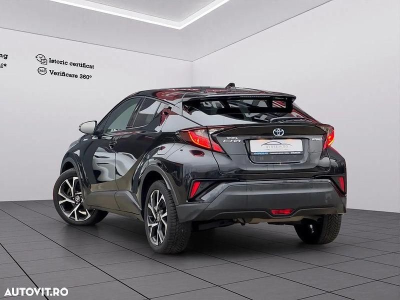 Second-hand Toyota C-HR Style 122 CP (89 kW) 2021 Culoarenegru SUV