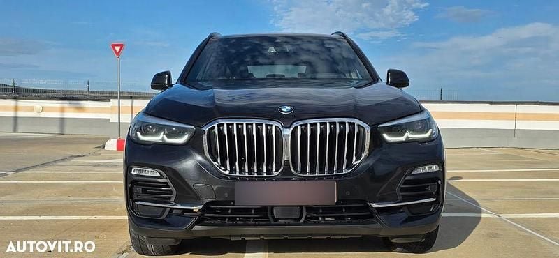 Culoarenegru Utilizat 2019 BMW X5 xLine SUV | 33.500 EUR (Super Preț) - Imagine 1/4