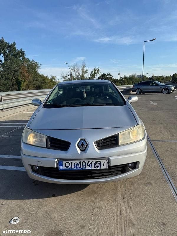 Culoaregri Utilizat 2007 Renault Mégane Cabriolet Cabrio | 2.550 EUR - Imagine 1/4
