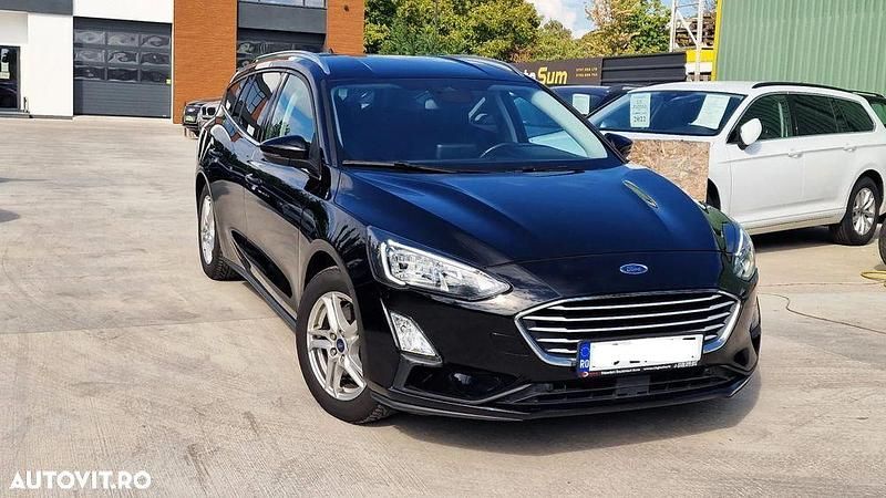 Culoarenegru Utilizat 2020 Ford Focus Business Edition Break | 9.300 EUR (Preț bun) - Imagine 1/4