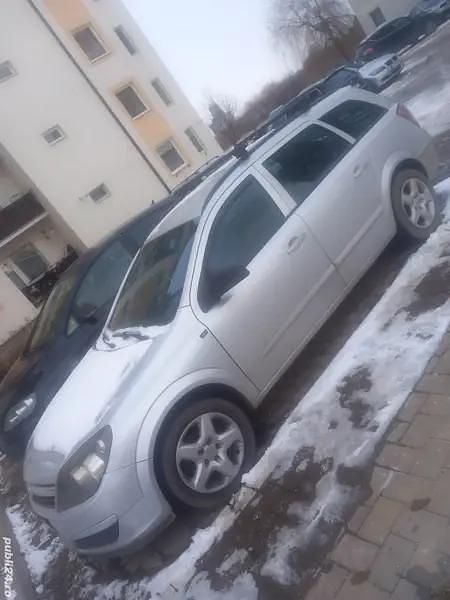 Utilizat 2006 Opel Astra | 700 EUR (Preț bun) - Imagine 1/4
