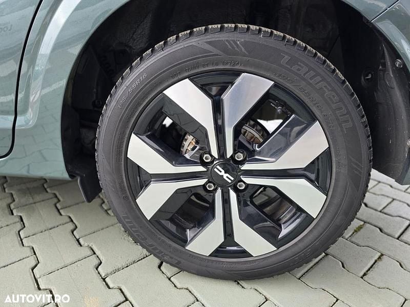 Second-hand Dacia Logan 100 CP (73 kW) 2024 Culoareverde Berlinǎ