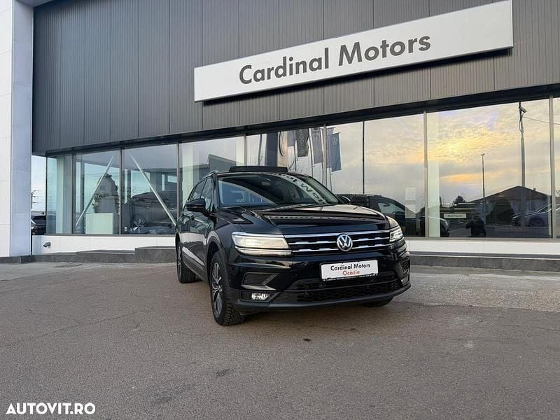Culoarenegru Utilizat 2021 VW Tiguan Allspace Elegance SUV | 30.500 EUR (Preț OK) - Imagine 1/4