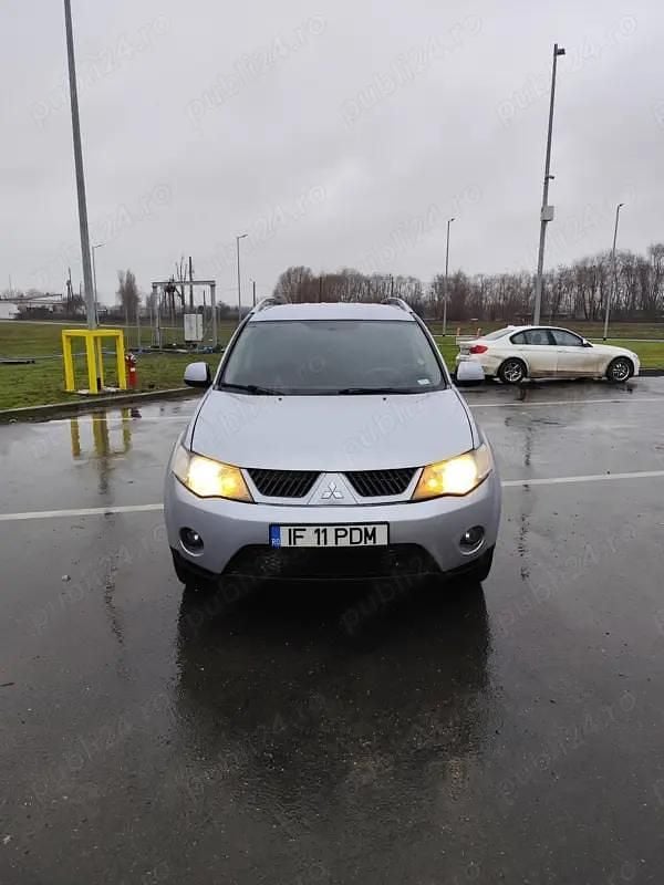 Second-hand Mitsubishi Outlander Instyle 140 CP (102 kW) 2007 Gri SUV