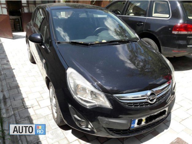 Second-hand Opel Corsa 95 CP (69 kW) 2011 Negru Coupe