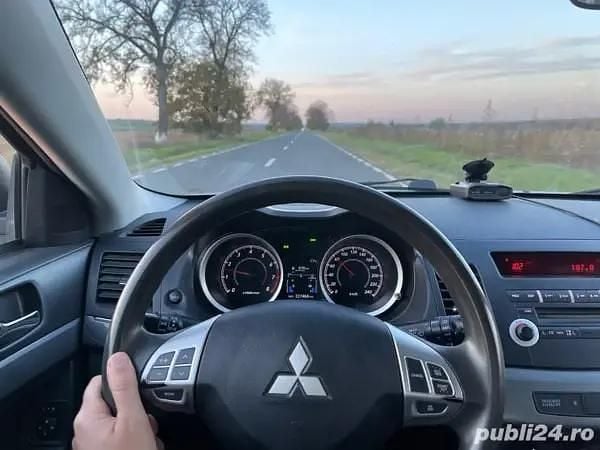 Utilizat 2012 Mitsubishi Lancer Hatchback | 3.000 EUR - Imagine 1/4