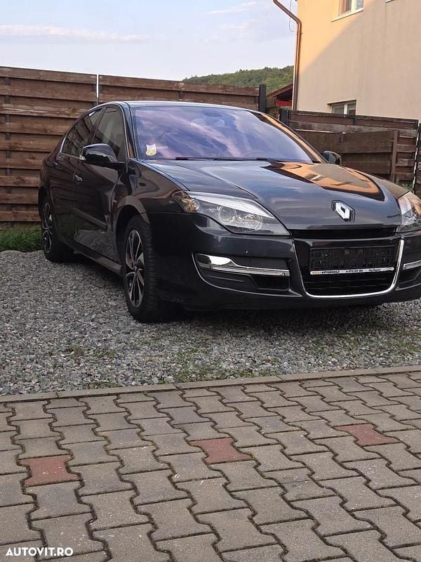 Culoaregri Utilizat 2014 Renault Laguna III Bose Edition Hatchback | 5.900 EUR (Preț OK) - Imagine 1/4