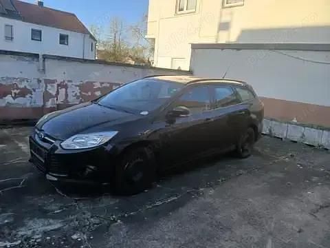 Utilizat 2013 Ford Focus Break | 2.700 EUR (Super Preț) - Imagine 1/4