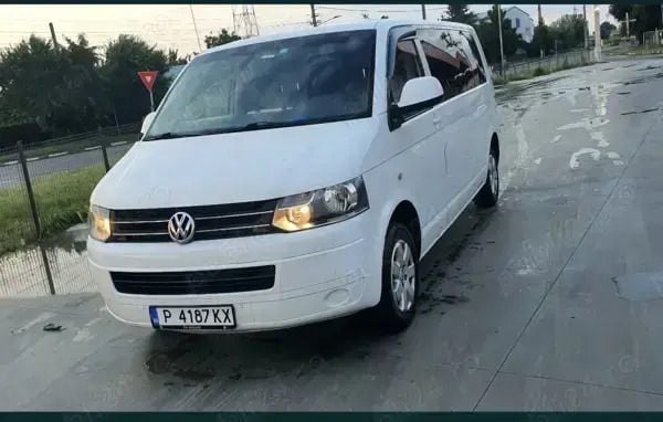 Utilizat 2011 VW Caravelle Monovolum | 7.500 EUR - Imagine 1/4