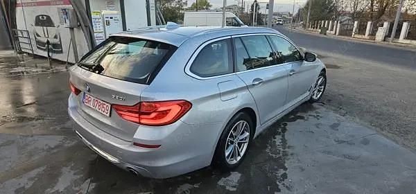 Gri Utilizat 2018 BMW 520 Hatchback | 17.700 EUR (Super Preț) - Imagine 1/4
