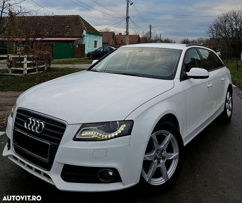 Culoarealb Utilizat 2010 Audi A4 S-Line Break | 5.950 EUR (Preț OK) - Imagine 1/4