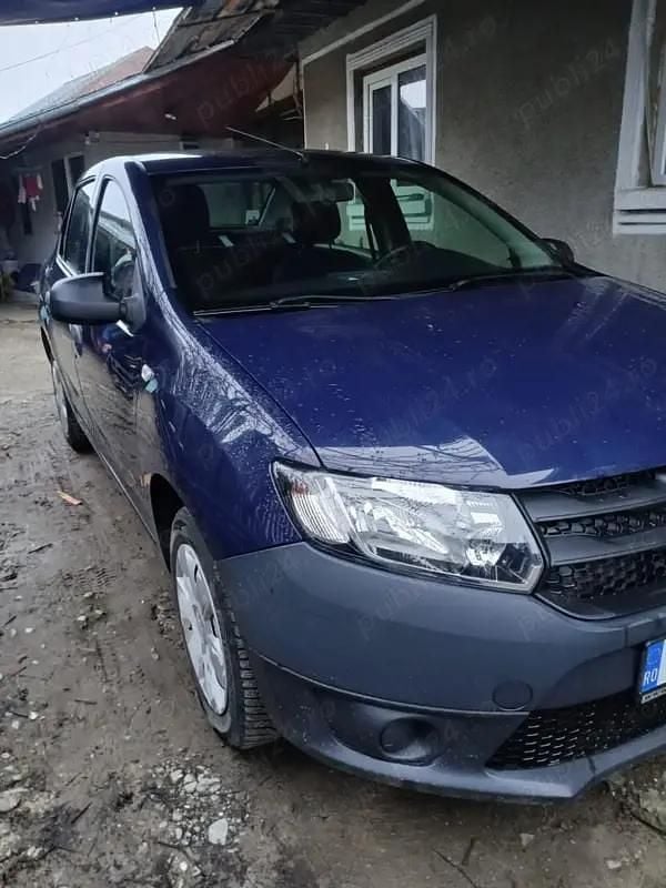 Second-hand Dacia Logan 75 CP (55 kW) 2014 Berlinǎ