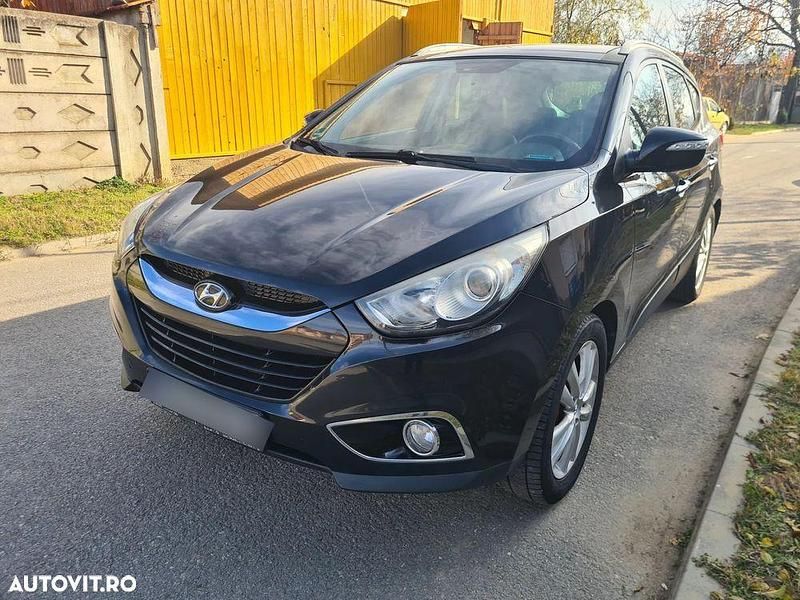 Culoarenegru Utilizat 2011 Hyundai ix35 Comfort SUV | 8.150 EUR (Preț OK) - Imagine 1/4
