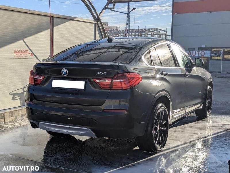 Second-hand BMW X4 Comfort Edition 184 CP (135 kW) 2015 Culoarenegru SUV