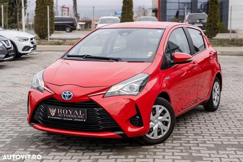 Second-hand Toyota Yaris Hybrid Active 73 CP (53 kW) 2019 Culoarerosu