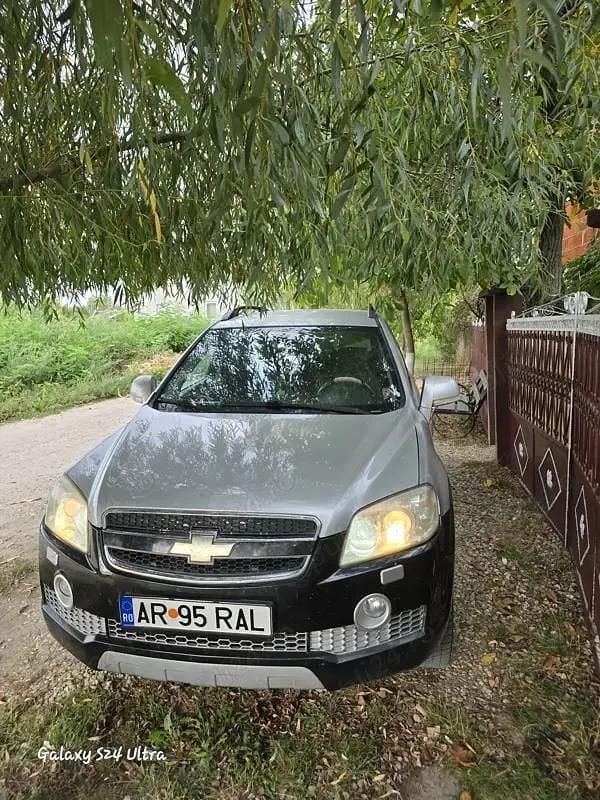 Utilizat 2008 Chevrolet Captiva SUV | 5.000 EUR - Imagine 1/4