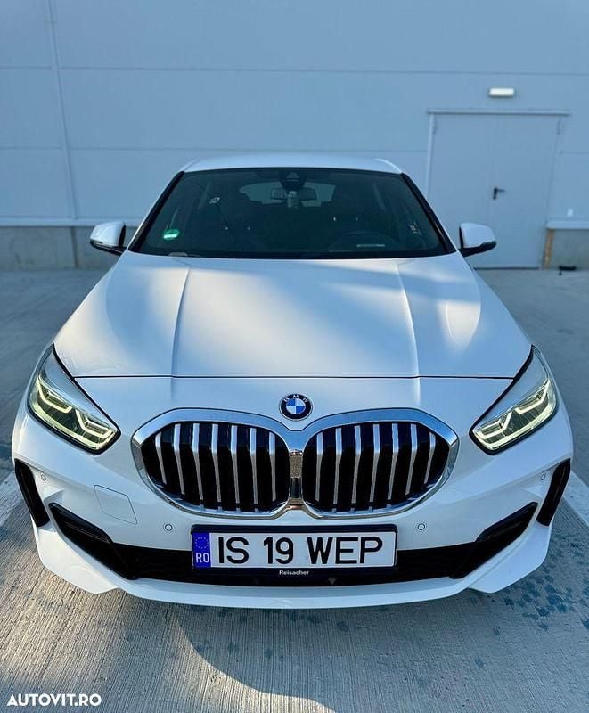 Alb Utilizat 2020 BMW 118 M Sport Hatchback | 20.300 EUR (Puțin scump) - Imagine 1/4