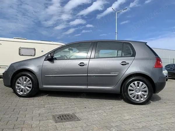 Gri Utilizat 2008 VW Golf VI Classicline Hatchback | 4.799 EUR (Preț OK) - Imagine 1/4