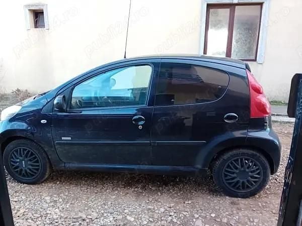 Second-hand Peugeot 107 73 CP (53 kW) 2011 Hatchback