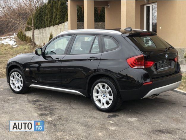Second-hand BMW X1 Sport Line 143 CP (105 kW) 2011 Negru SUV