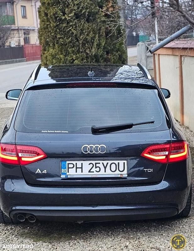 Second-hand Audi A4 S-Line 143 CP (105 kW) 2013 Culoarealbastru Break