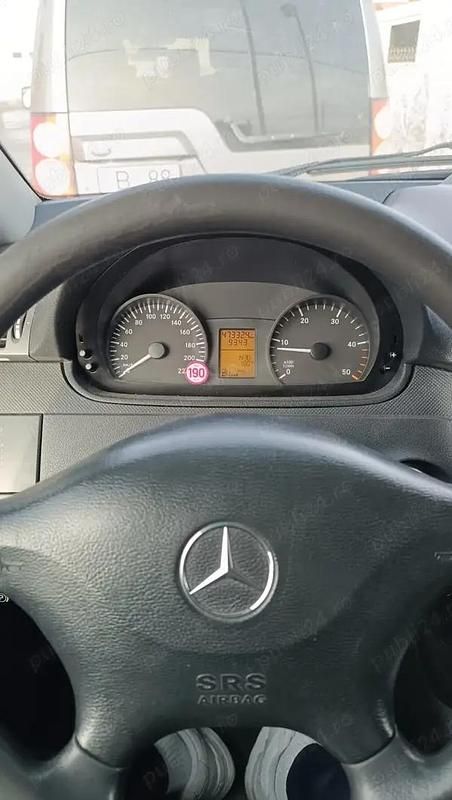 Utilizat 2011 Mercedes Vito Van | 9.500 EUR - Imagine 1/4