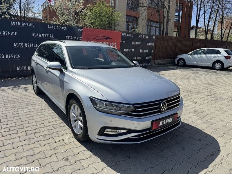 Second-hand VW Passat Comfortline 150 CP (110 kW) 2021 Gri Break