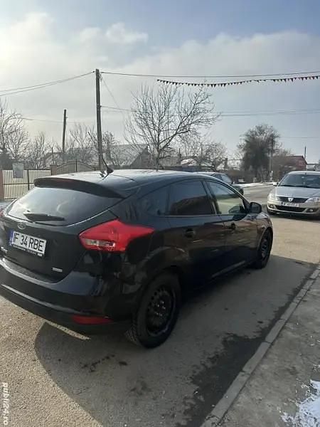 Second-hand Ford Focus 125 CP (91 kW) 2016 Negru Hatchback