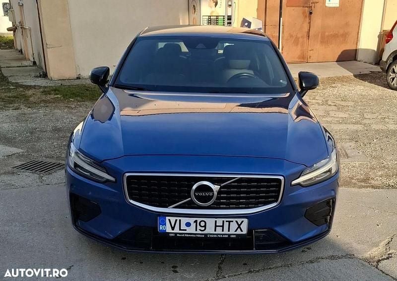 Second-hand Volvo S60 R-Design 190 CP (139 kW) 2019 Culoarealbastru Berlinǎ